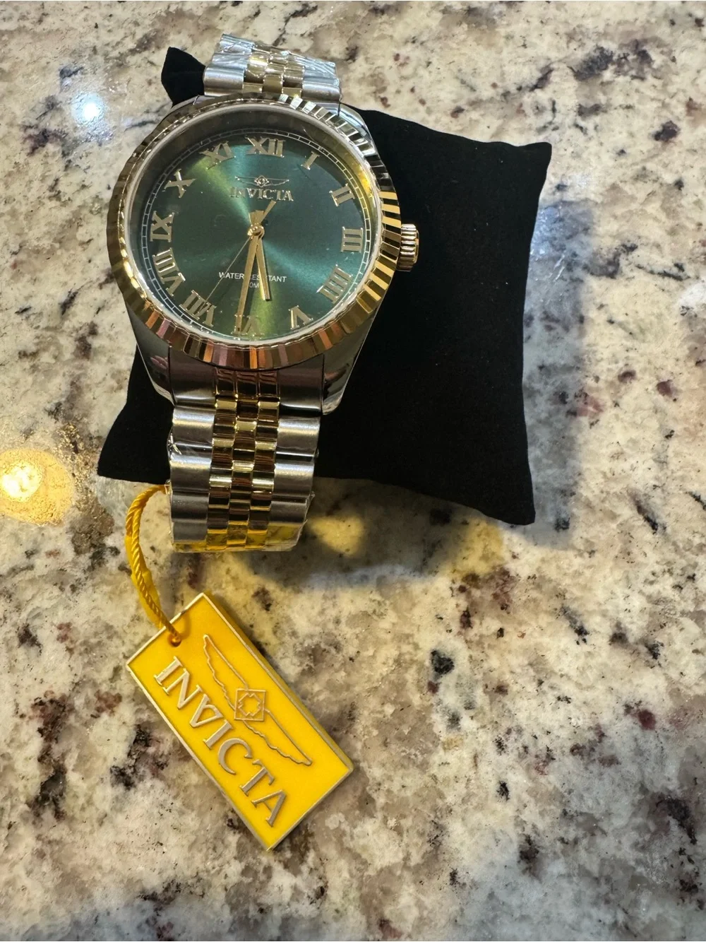 Men's 47403 Specialty Quartz 3 Hand Green Dial Watch